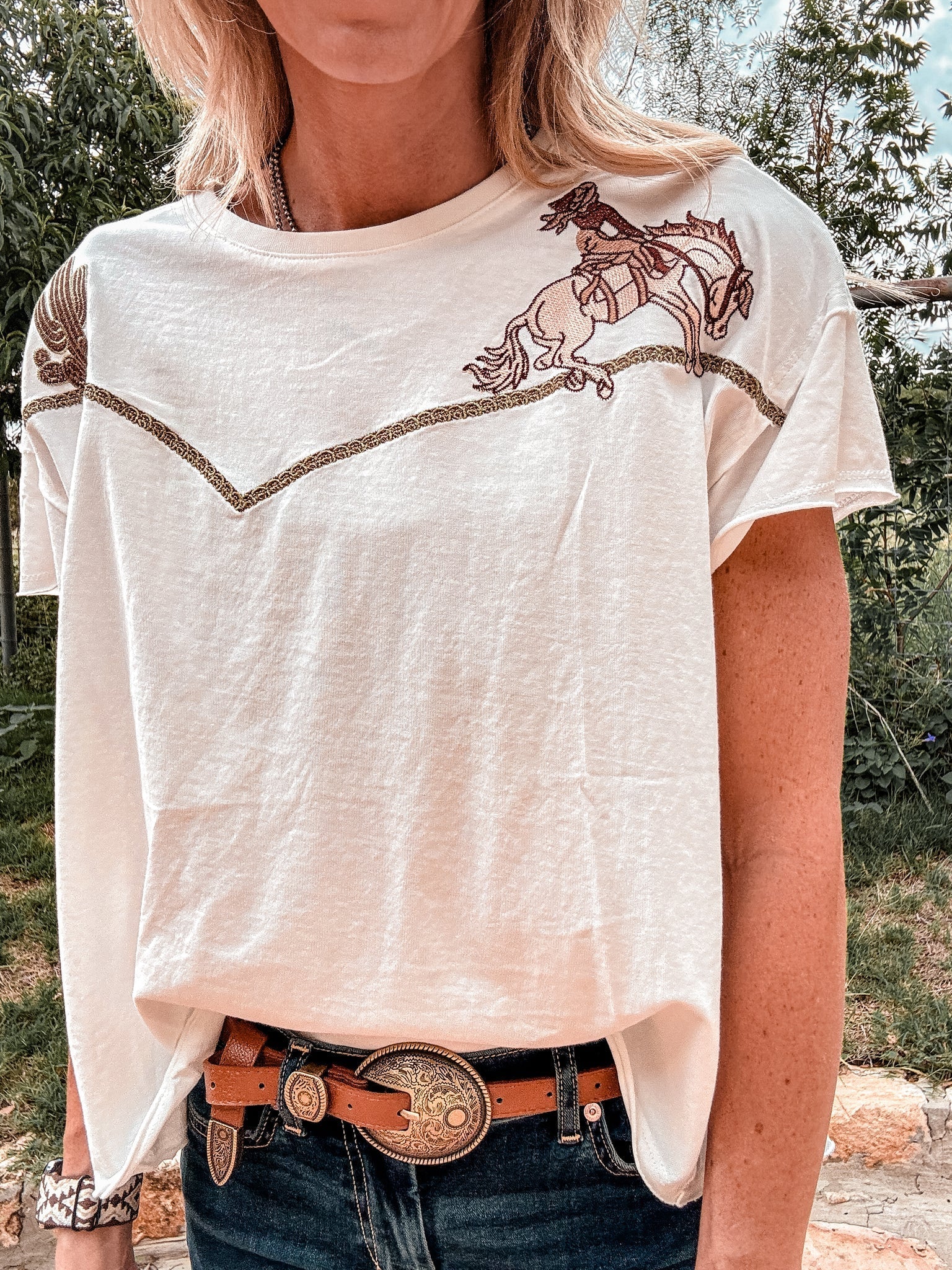 The Tarpley High Low Embroidered Top (White)