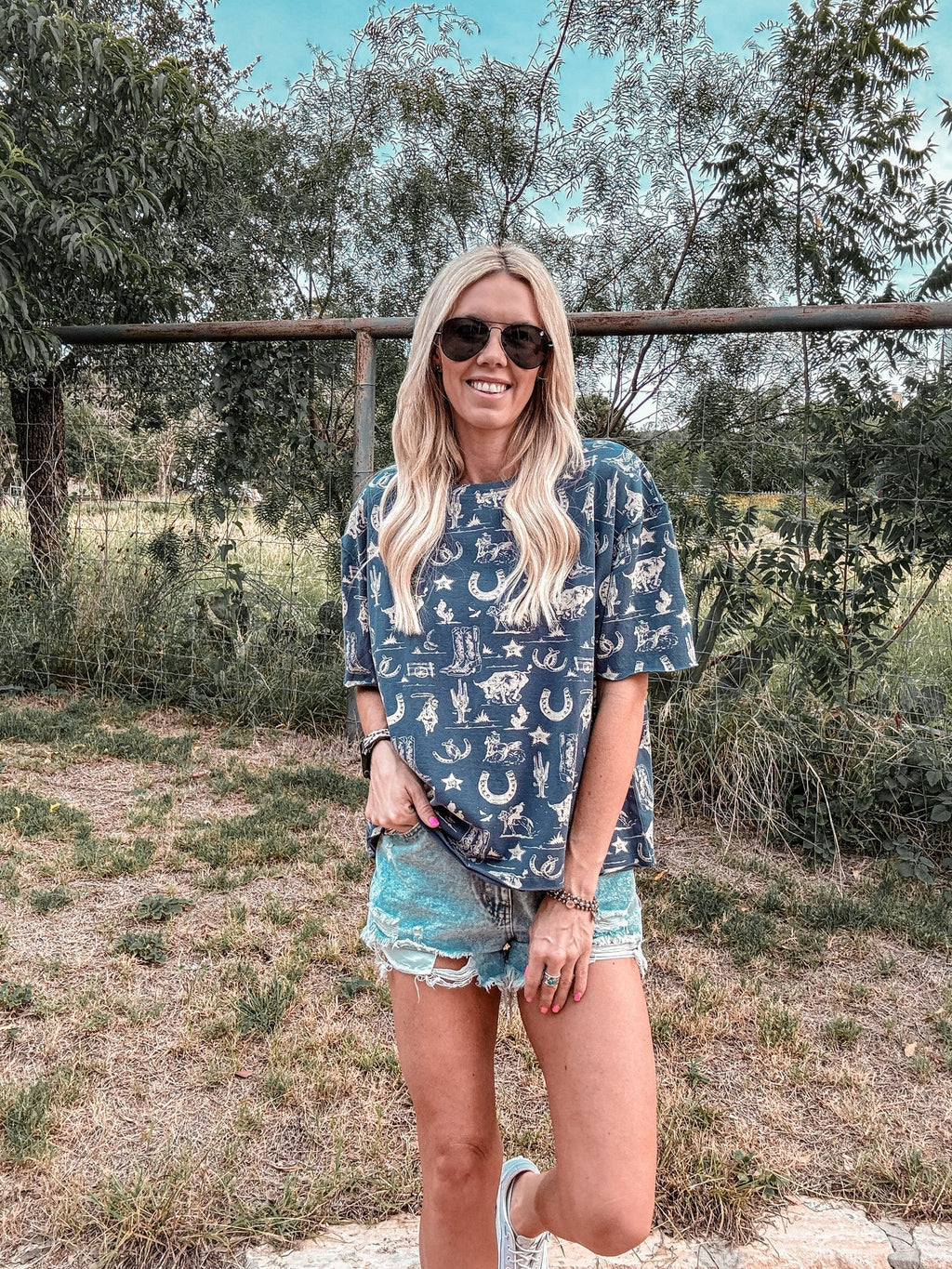 The Warrenton Western Top