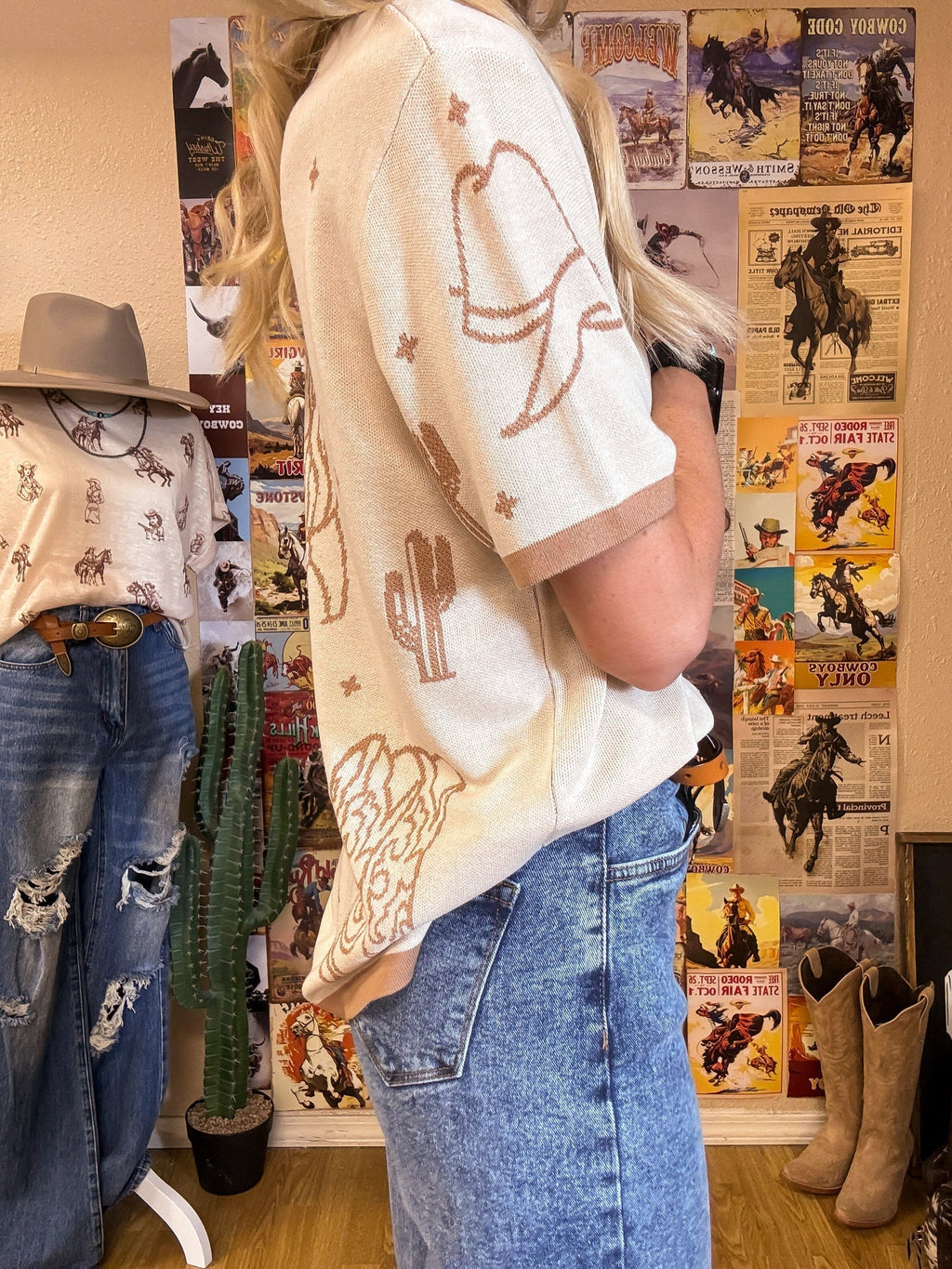 The Rodeo Queen Top (Beige)