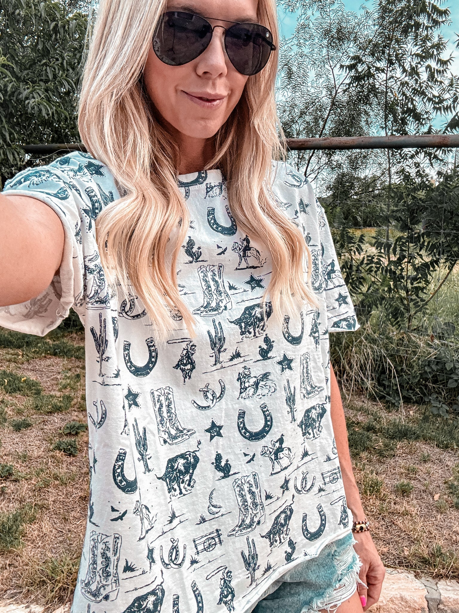 The Warrenton Western Top