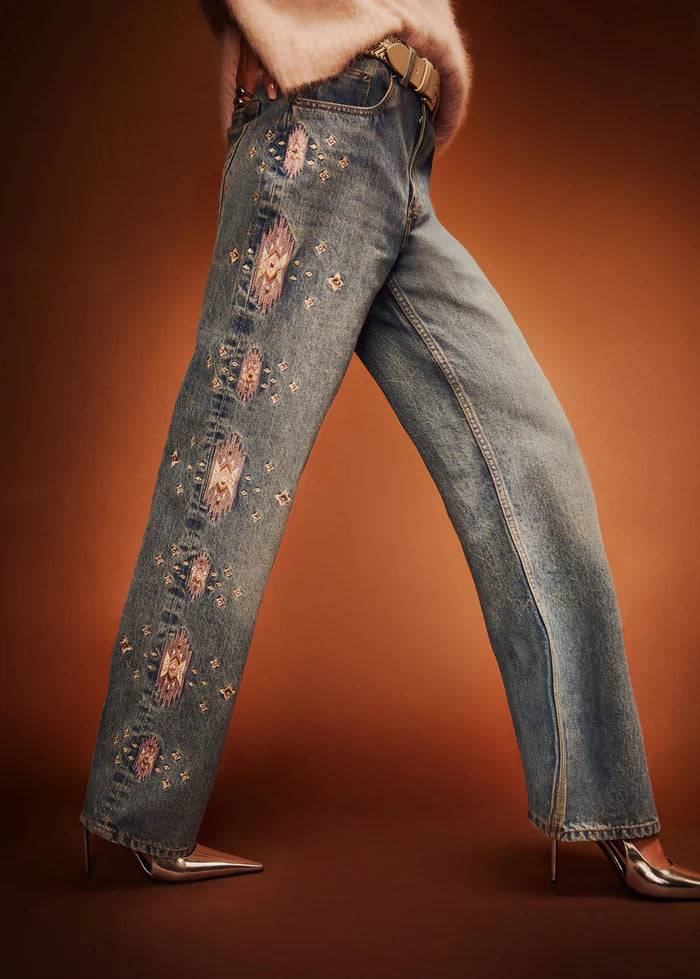 Vero Embroidered Jean