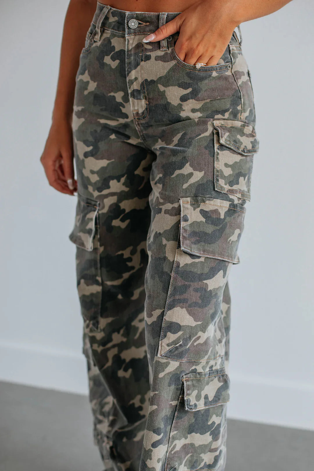 Hidden Cargo Jeans - Camouflage